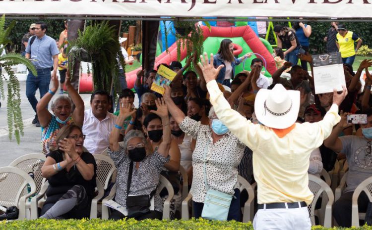  Milagro celebró la vida y sus raíces en familia