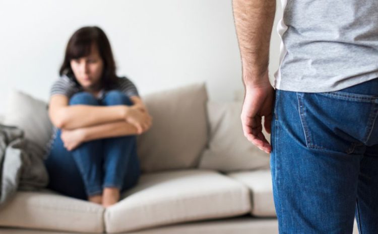  5 señales que pueden indicar a una mujer que es víctima de maltrato psicológico